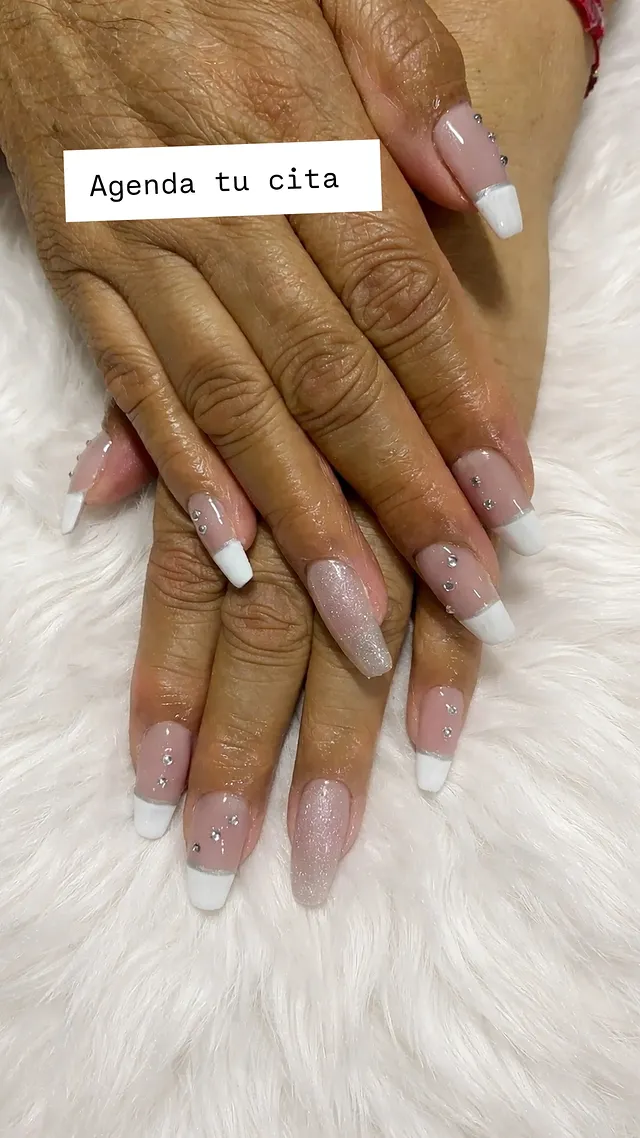 Manicure Profesional en Puebla - Uñas Gelish, Press On y Acrílicas